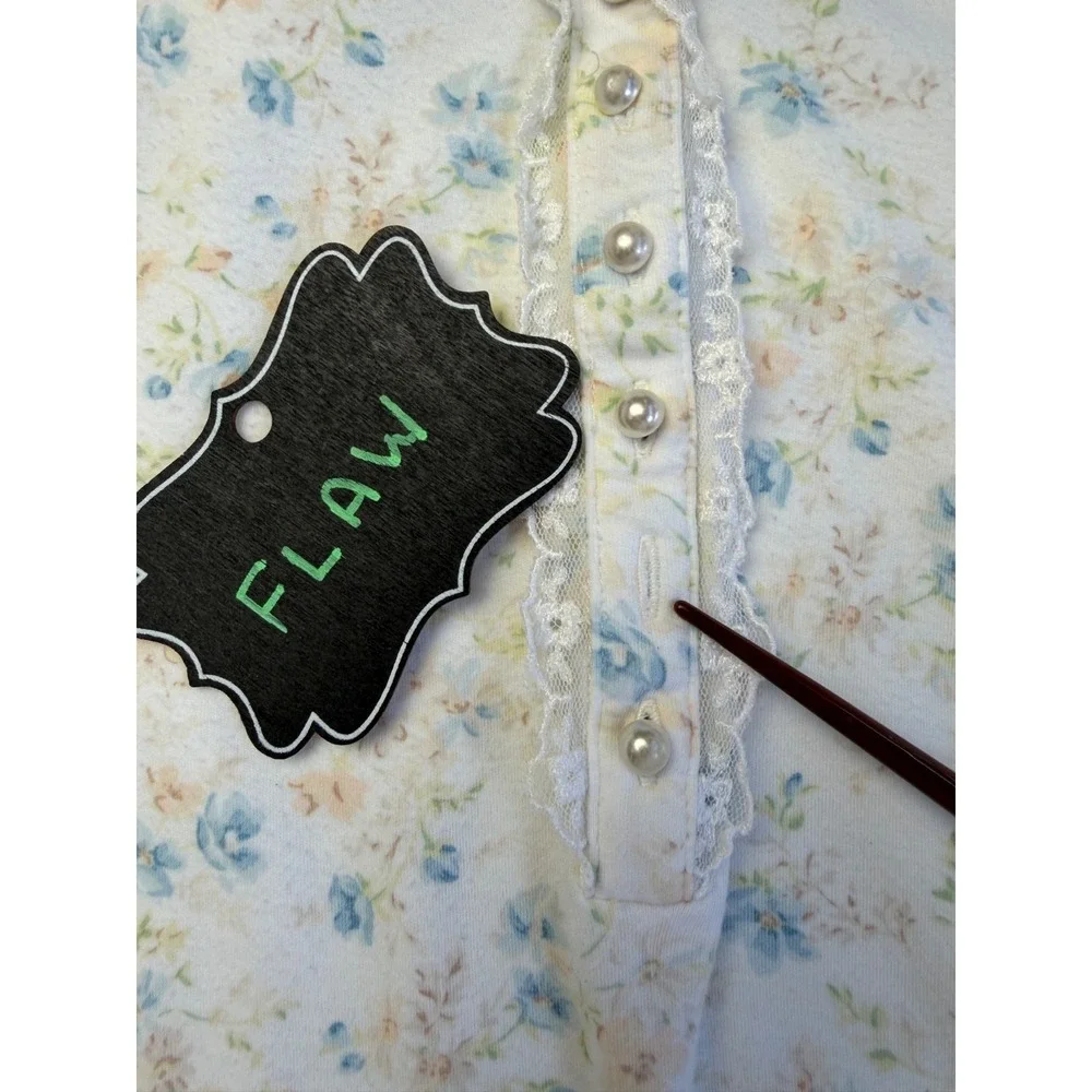 Eileen West Pajama Set Floral Lace Trim Henley Top M Cropped Pants L Sleepwear